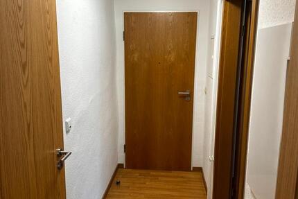 Wohnung Neukirchen - 2 Zimmer, 50 m&sup2;, 340&euro; | Angebot:25415142