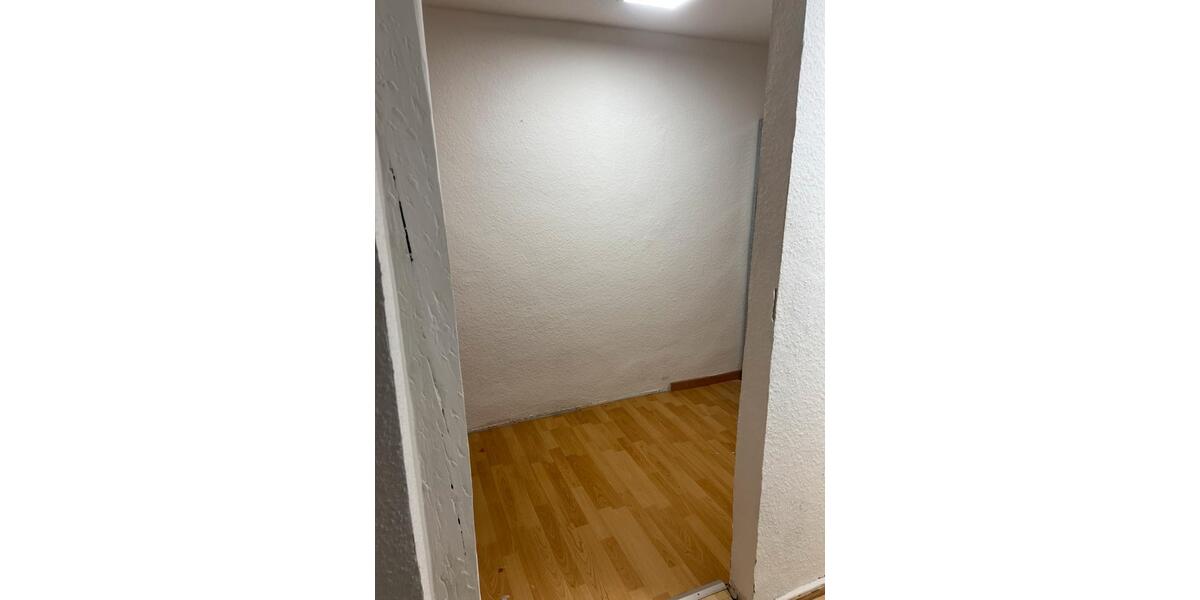 Dachgeschoßwohnung Landau in der Pfalz - 1.5 Zimmer, 37 m&sup2;, 650&euro; | Angebot:26662826