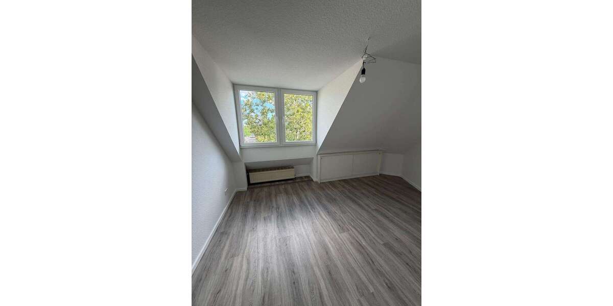 Etagenwohnung Düsseldorf Benrath - 2 Zimmer, 45 m&sup2;, 775&euro; | Angebot:27266449