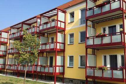 Ihr neues Zu Hause, tolle 2-R-Wohnung mit Balkon