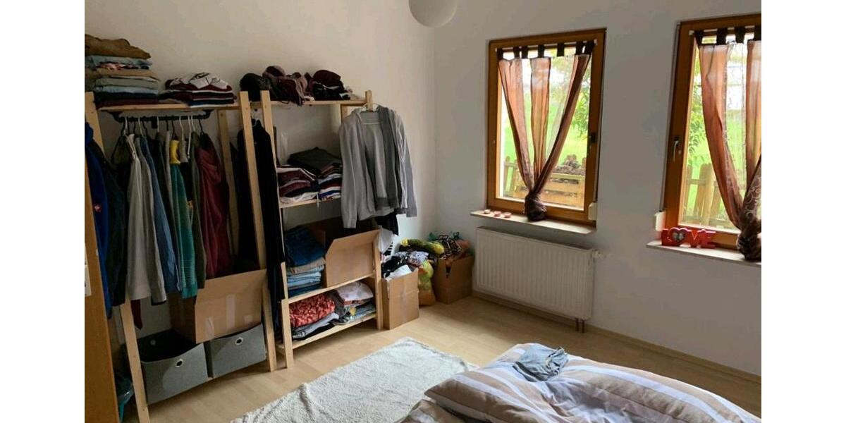 Etagenwohnung Bitz - 3 Zimmer, 96 m&sup2;, 900&euro; | Angebot:26525463