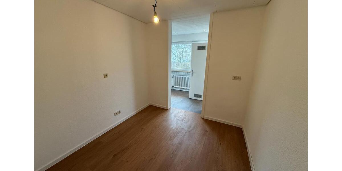 Etagenwohnung Pforzheim Eutingen - 3 Zimmer, 64 m&sup2;, 680&euro; | Angebot:24572009
