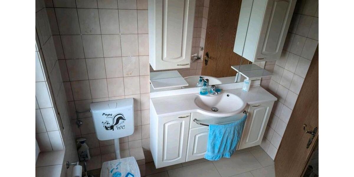 Etagenwohnung Butzbach - 4 Zimmer, 108 m&sup2;, 1.150&euro; | Angebot:25934564