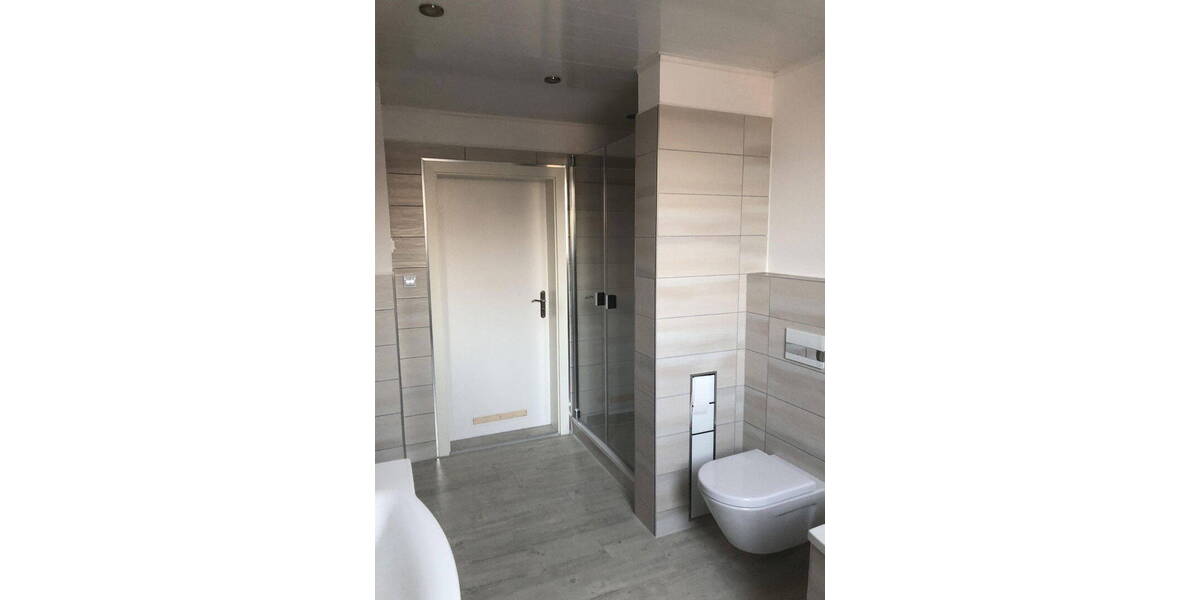 Etagenwohnung Wilkau-Haßlau Haßlau - 4 Zimmer, 105 m&sup2;, 830&euro; | Angebot:25897497