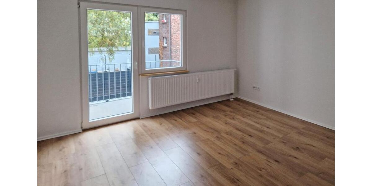 Etagenwohnung Duisburg Hamborn - 4 Zimmer, 94 m&sup2;, 710&euro; | Angebot:26005626