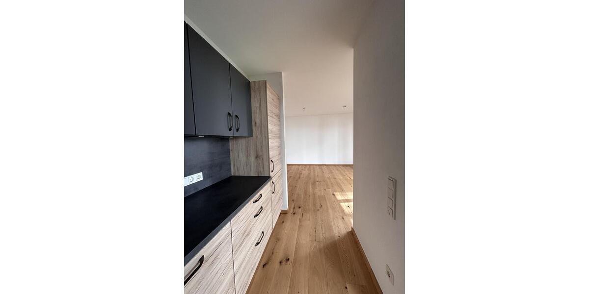 Erdgeschoßwohnung Deggendorf - 2 Zimmer, 64 m&sup2;, 890&euro; | Angebot:25856311