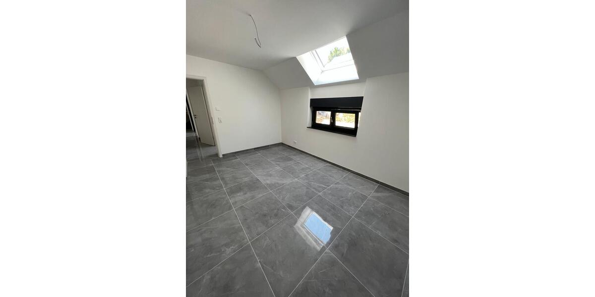 Etagenwohnung Mühlacker - 4.5 Zimmer, 75 m&sup2;, 1.150&euro; | Angebot:26546707