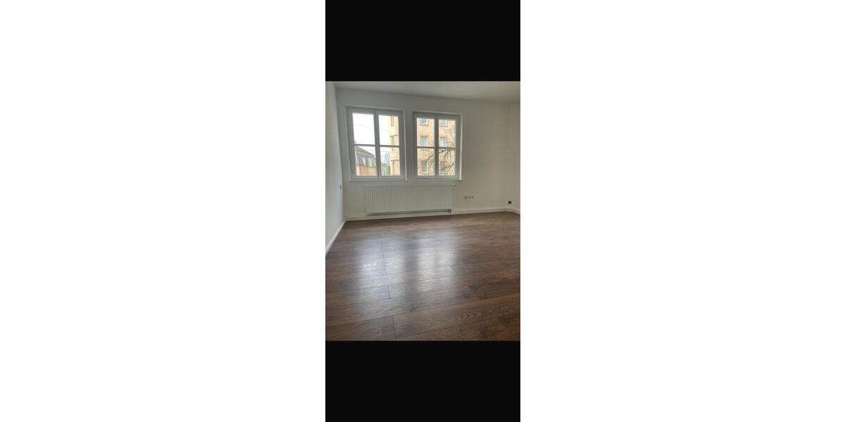 Etagenwohnung Augsburg Oberhausen - 2 Zimmer, 64 m&sup2;, 1.300&euro; | Angebot:26603784