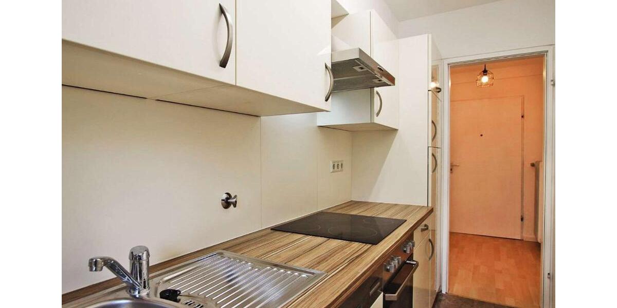 Terrassentraum: Gemütliche Wohlfühlwohnung mit großer Terrasse, nahe Bosch, Porsche, Trumpf. 2 zimmer