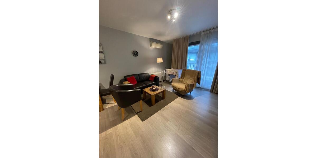 Einfamilienhaus Frankfurt am Main Kalbach - 2 Zimmer, 58 m&sup2;, 1.100&euro; | Angebot:26053992