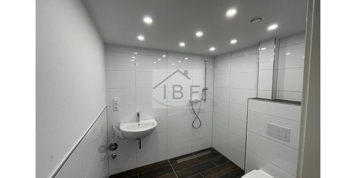 Etagenwohnung Siegen - 2 Zimmer, 72 m&sup2;, 790&euro; | Angebot:26645598