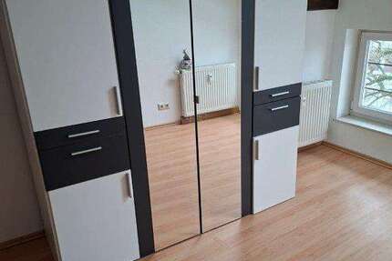 geräumige 2 Zi.-DG Wohnung mit EBK - Wohnung Pößneck | Angebot:24848657