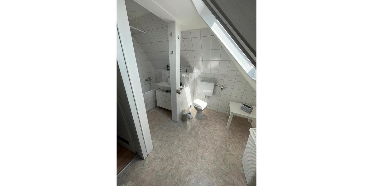 Dachgeschoßwohnung Bad Arolsen - 2 Zimmer, 70 m&sup2;, 550&euro; | Angebot:26618324