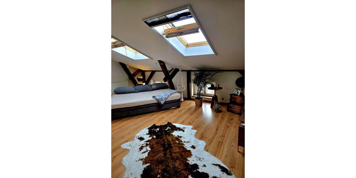 Dachgeschoßwohnung Schwerin - 1 Zimmer, 38 m&sup2;, 335&euro; | Angebot:26034232