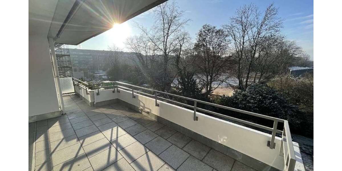 Wohnung zum Mieten in Düsseldorf 1.550 € 104 m² 3 zimmer