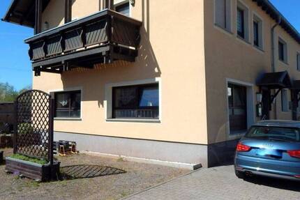 Gewerbeobjekt Losheim am See Wahlen - 2 Zimmer, 650&euro; | Angebot:26345692