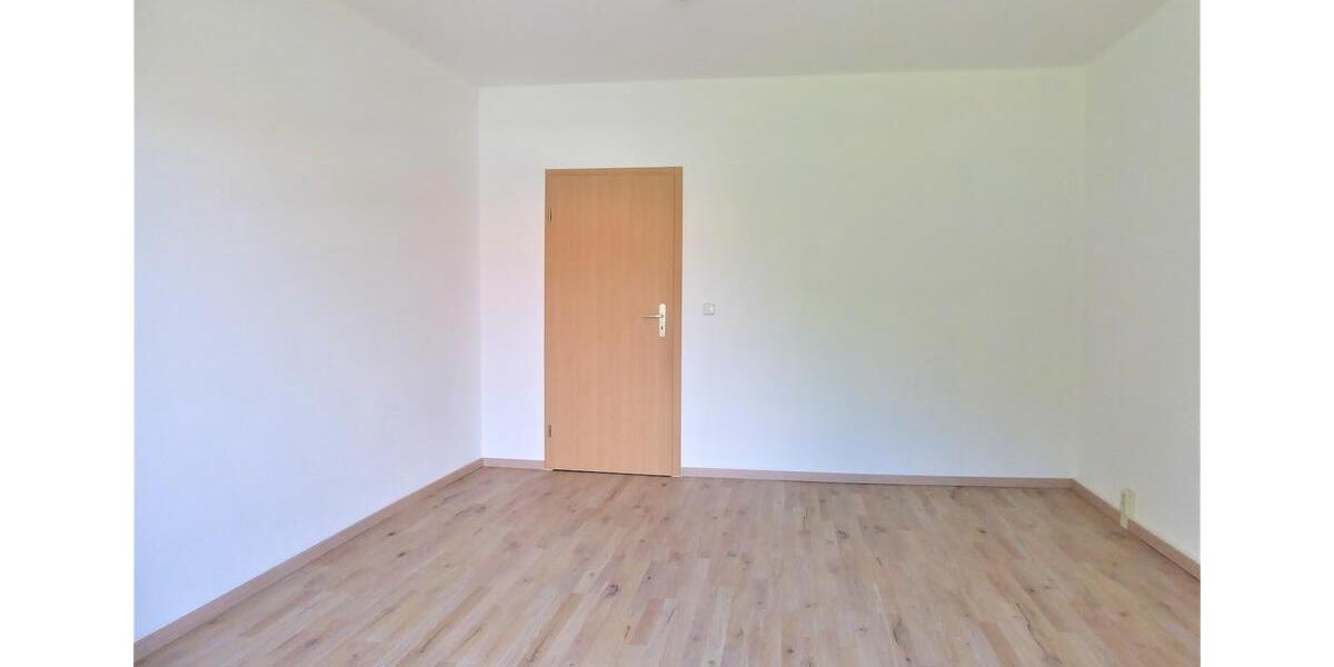 Erdgeschoßwohnung Bad Lauchstädt - 2 Zimmer, 43 m&sup2;, 279&euro; | Angebot:26252572