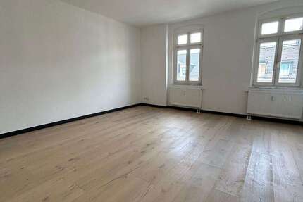 Wohnung Zwickau Nordvorstadt - 3 Zimmer, 75 m&sup2;, 563&euro; | Angebot:25589552