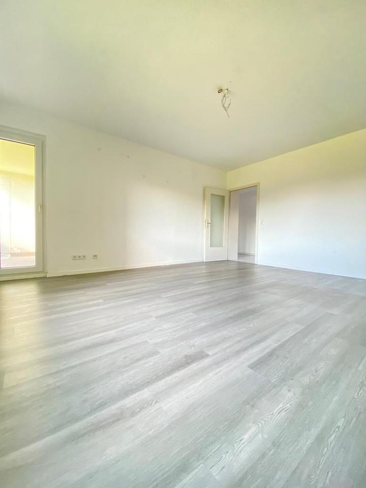 *** Großzügig geschnittene 3-Zimmer-Wohnung mit Balkon - hell und freundlich *** Marl-Brassert *** zimmer