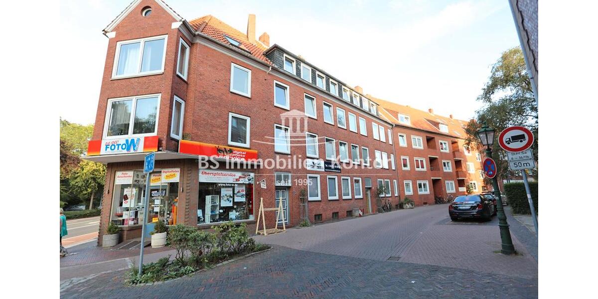 Dachgeschoßwohnung Emden - 2 Zimmer, 49 m&sup2;, 400&euro; | Angebot:26548053