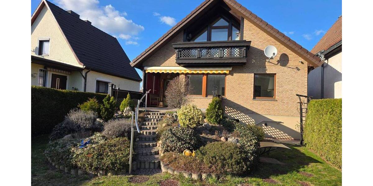 Einfamilienhaus Berlin Alt-Hohenschönhausen - 4 Zimmer, 130 m&sup2;, 2.300&euro; | Angebot:26142633