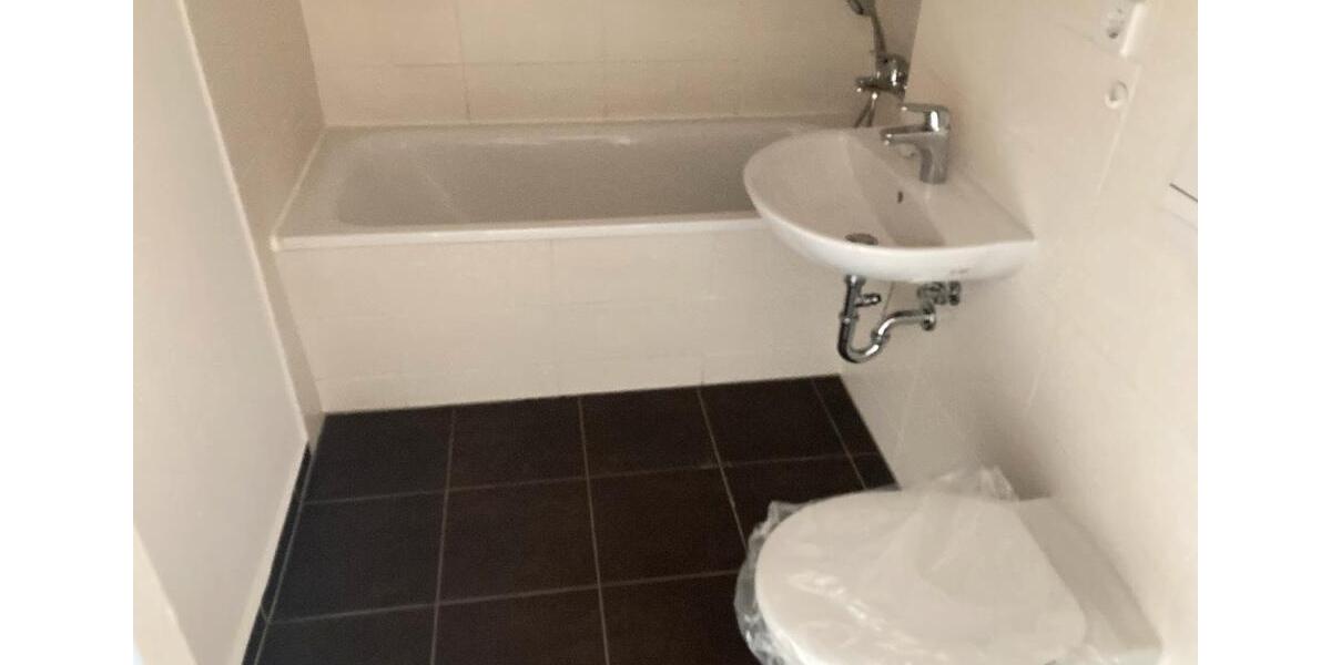 Etagenwohnung Dessau-Roßlau Roßlau - 1 Zimmer, 35 m&sup2;, 228&euro; | Angebot:26662549
