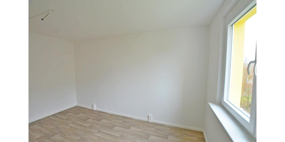 Erdgeschoßwohnung Sangerhausen - 3 Zimmer, 61 m&sup2;, 376&euro; | Angebot:26381103
