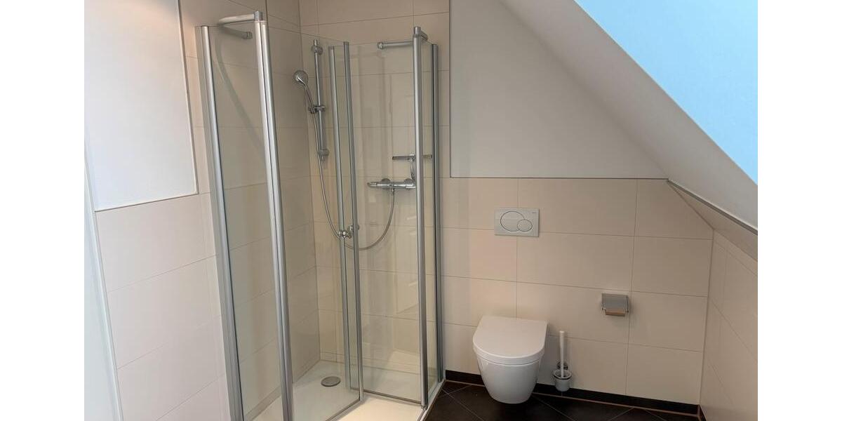 Dachgeschoßwohnung Ballenstedt - 1 Zimmer, 92 m&sup2;, 506&euro; | Angebot:24704248