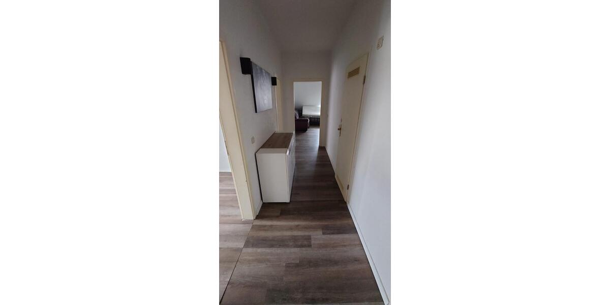 Dachgeschoßwohnung Calbe (Saale) - 2 Zimmer, 44 m&sup2;, 280&euro; | Angebot:26297178