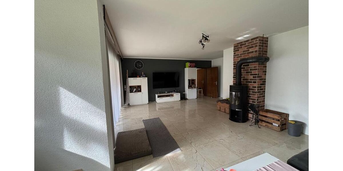 Einfamilienhaus Vöhringen - 5 Zimmer, 150 m&sup2;, 1.700&euro; | Angebot:26348848