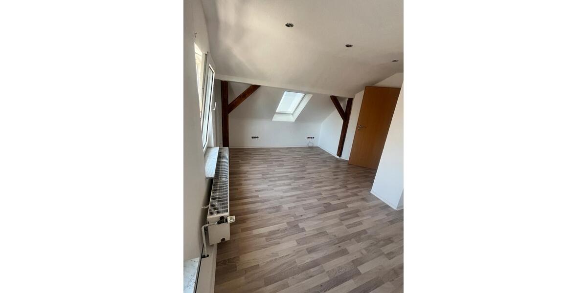 Etagenwohnung Bad Salzuflen Ehrsen-Breden - 4 Zimmer, 130 m&sup2;, 750&euro; | Angebot:26700879