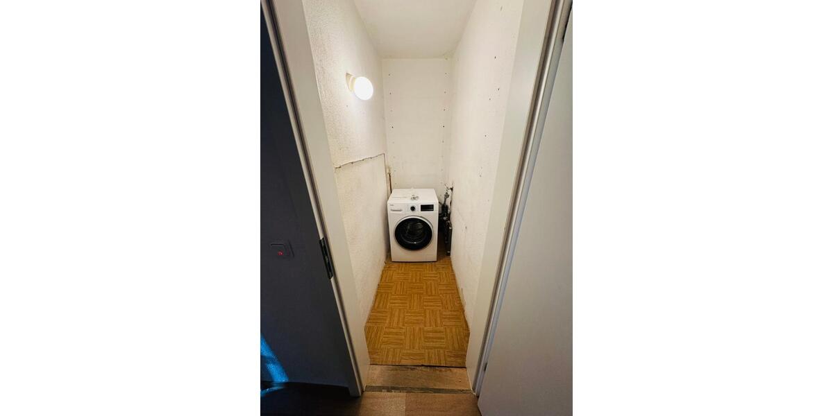 Etagenwohnung Alsfeld - 5 Zimmer, 185 m&sup2;, 850&euro; | Angebot:24640045