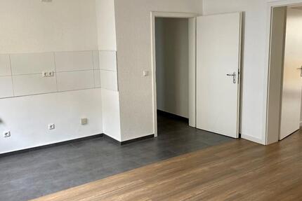Wohnung Bochum Bochum-Mitte - 2 Zimmer, 45 m&sup2;, 537&euro; | Angebot:26060257