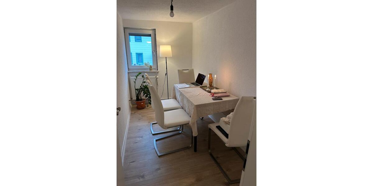 Wohnen auf Zeit Kusterdingen - 6 Zimmer, 90 m&sup2;, 450&euro; | Angebot:24787733