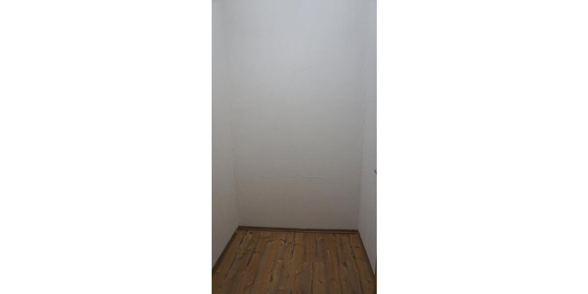 WOHNEN UND LEBEN AM STADTRAND VON ERFURT (NIEDERNISSA) 2 zimmer