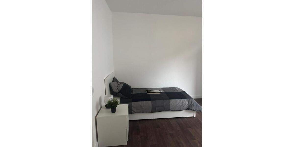 Wohnen auf Zeit Neu-Isenburg Isenburg - 1 Zimmer, 15 m&sup2;, 625&euro; | Angebot:24420358