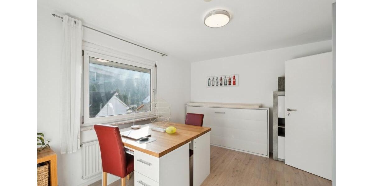 Etagenwohnung Lörrach - 4 Zimmer, 91 m&sup2;, 1.400&euro; | Angebot:26551927