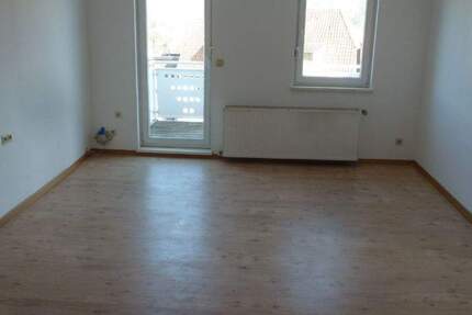 Wohnung Bodenwerder Kemnade - 3 Zimmer, 80 m&sup2;, 440&euro; | Angebot:25409471