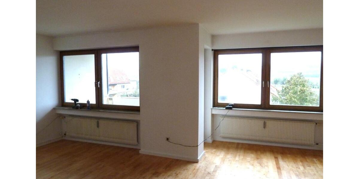 Etagenwohnung Volkach - 3 Zimmer, 105 m&sup2;, 1.000&euro; | Angebot:25282309
