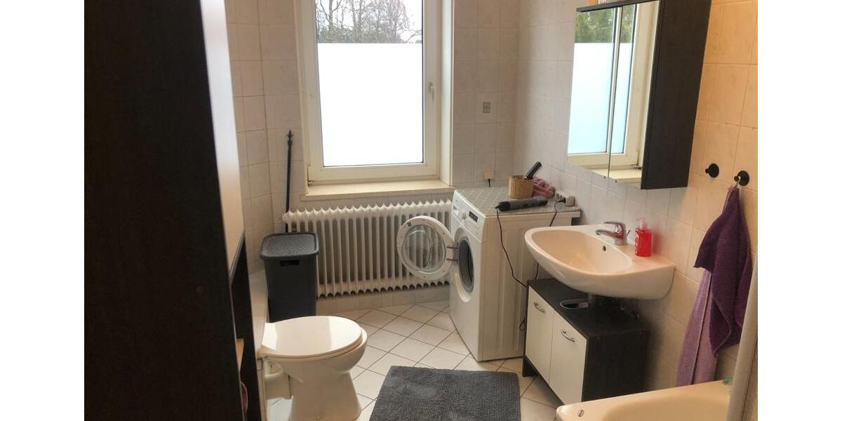 Erdgeschoßwohnung Clausthal-Zellerfeld Zellerfeld - 5 Zimmer, 16 m&sup2;, 350&euro; | Angebot:25887185