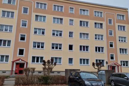 Wohnung Kirchberg - 4 Zimmer, 77 m&sup2;, 399&euro; | Angebot:26193253