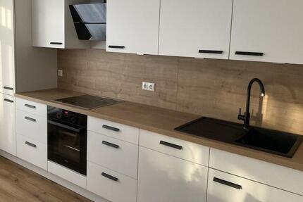 Ein Lieblingsplatz mit Terrasse für die ganze Familie! Einbauküche und Pkw-Stellplatz! zimmer