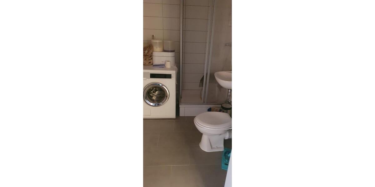 Etagenwohnung Stralsund Langendorfer Berg - 1 Zimmer, 40 m&sup2;, 485&euro; | Angebot:25986006