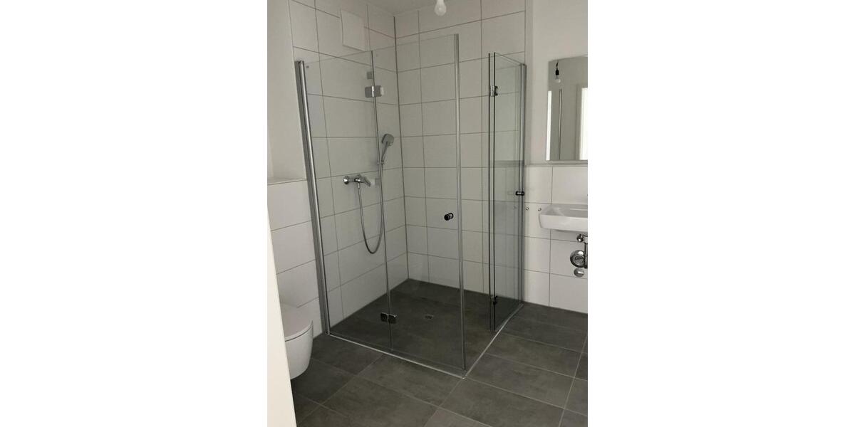 Etagenwohnung Essen Südviertel - 4 Zimmer, 100 m&sup2;, 1.260&euro; | Angebot:25423580