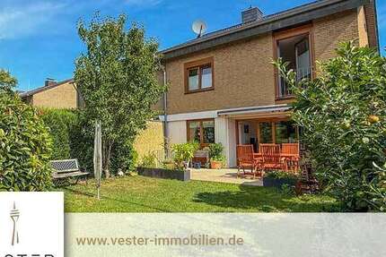 Haus Krefeld Elfrath - 6 Zimmer, 145 m&sup2;, 1.700&euro; | Angebot:27189978