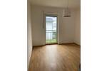 Helle 2 Zimmer Wohnung mit Balkon