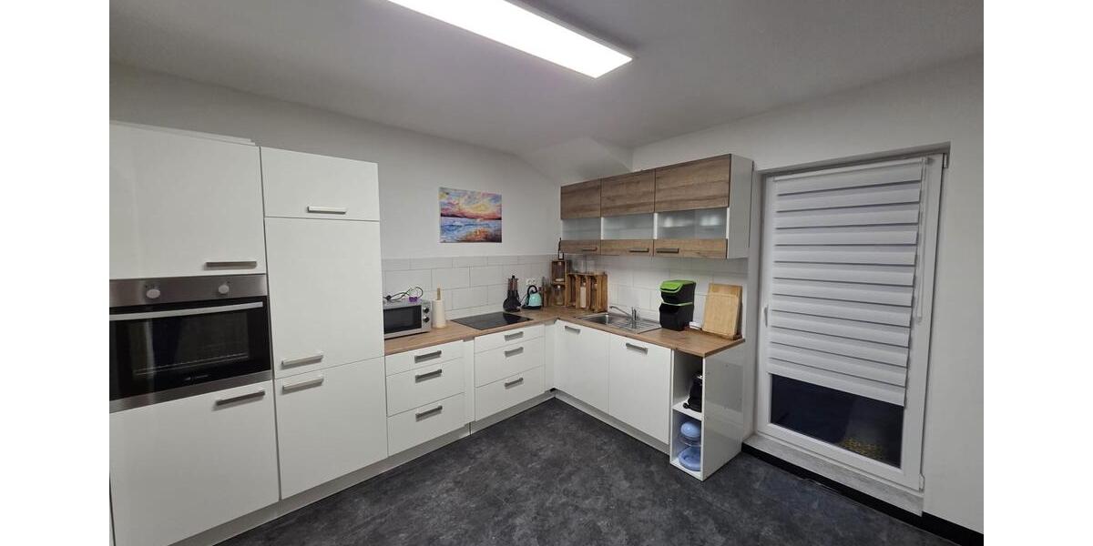Etagenwohnung Mönchengladbach Nord - 2 Zimmer, 78 m&sup2;, 1.150&euro; | Angebot:26060201