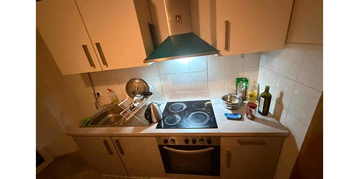 Etagenwohnung Ludwigshafen am Rhein - 1 Zimmer, 15 m&sup2;, 470&euro; | Angebot:25055514