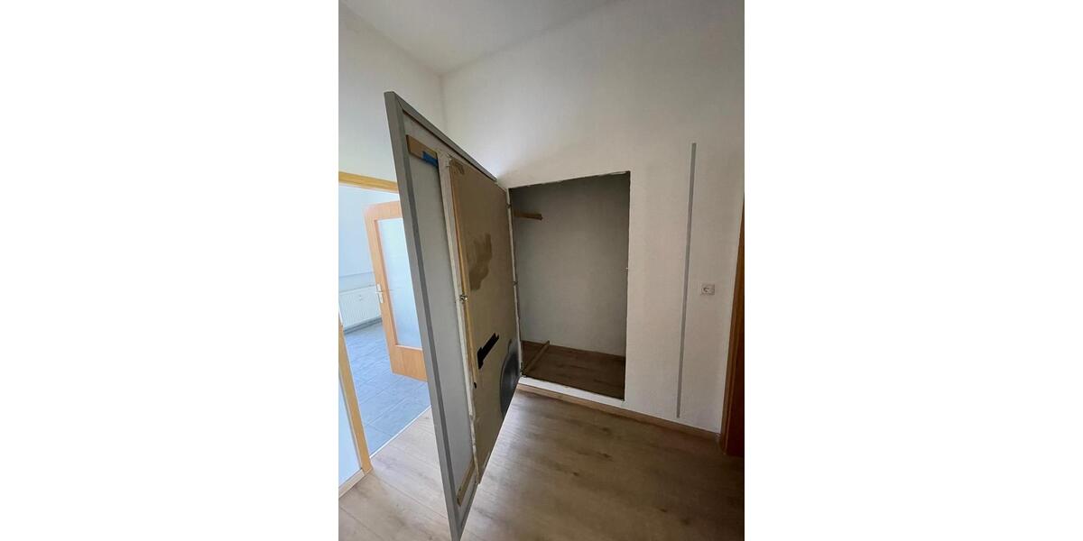 Etagenwohnung Krefeld Benrad - 2 Zimmer, 51 m&sup2;, 575&euro; | Angebot:26612607
