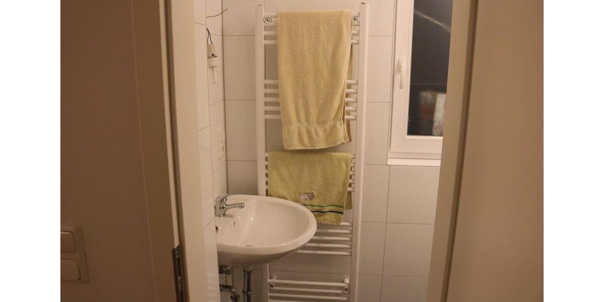 Etagenwohnung Seeheim-Jugenheim Jugenheim - 1 Zimmer, 24 m&sup2;, 420&euro; | Angebot:26026676